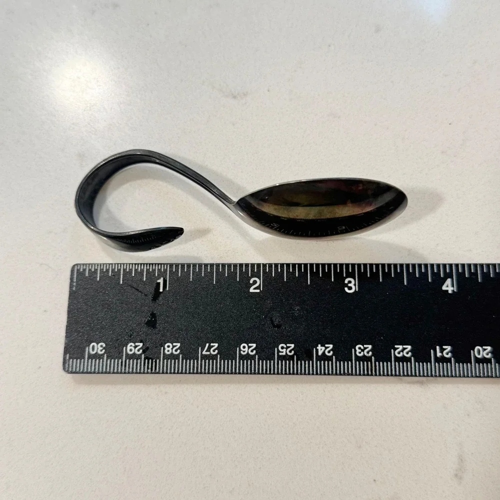 National Silver Co Vintage Silver Plated Curved Loop Handle Baby Spoon c89